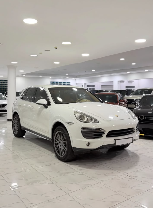 2014 Porsche Cayenne S